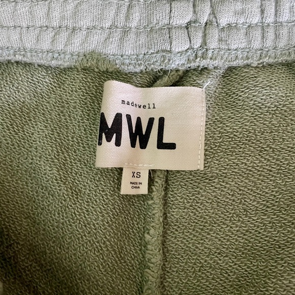 Madewell soft pull on shorts sage green xs - Picture 3 of 3
